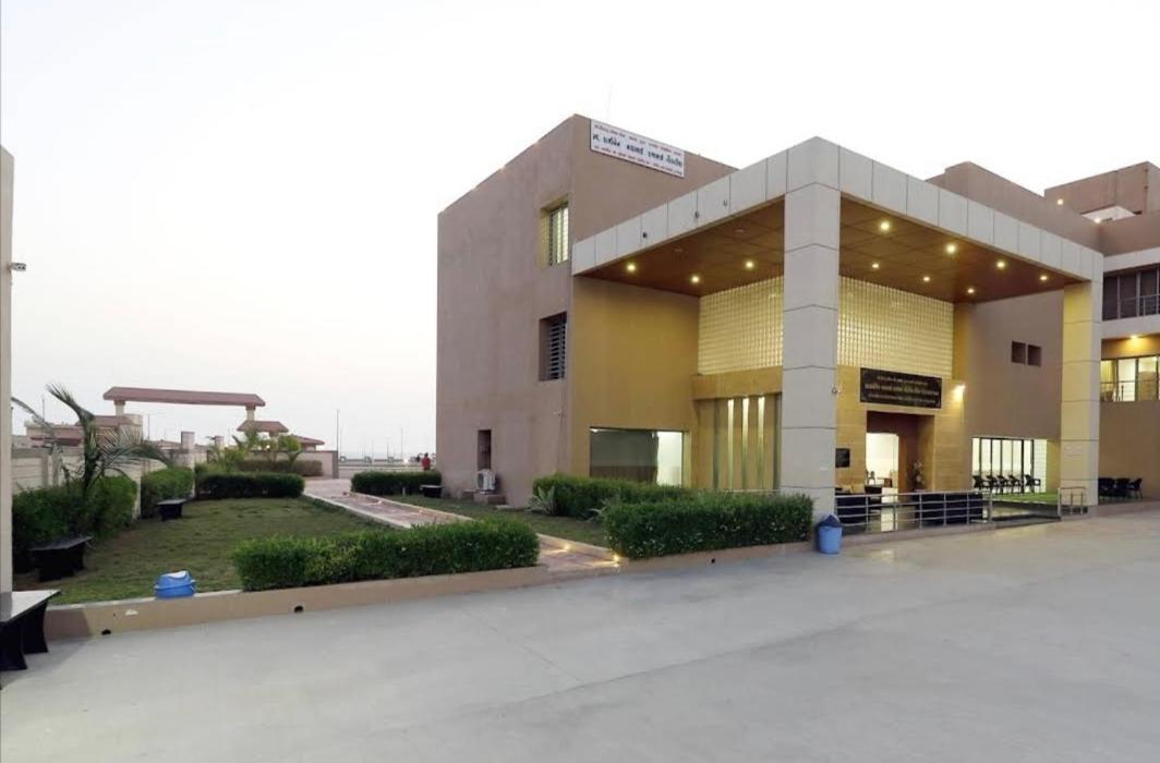 Leuba Patell Samaz Hotel Dwārka Exterior foto